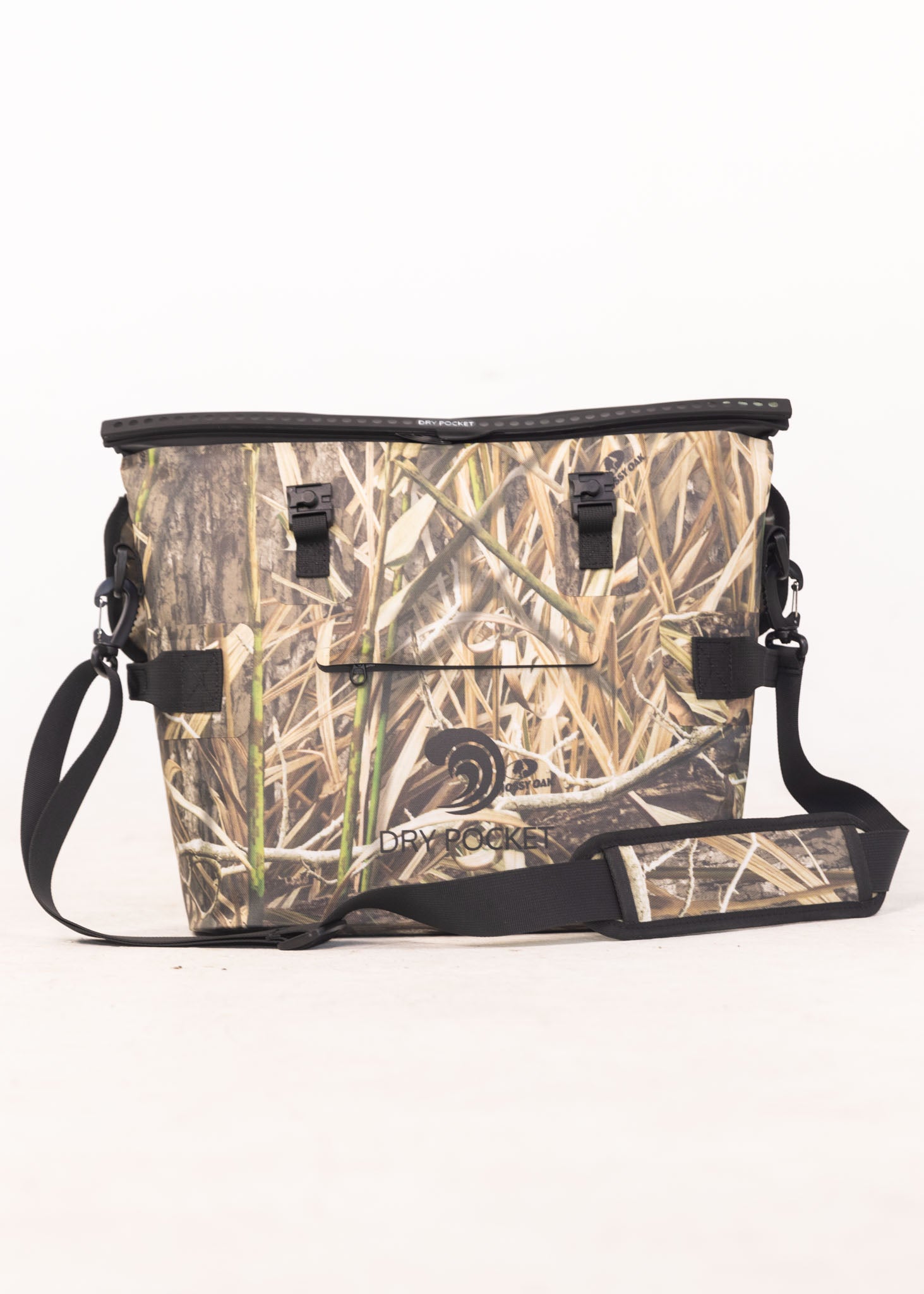 Dry Pocket, Dry Pocket Apparel, Mossy Oak, New Bottomland Camo, Cooler, Lunch Box, Dry Bag, Waterproof cooler, waterproof lunch box, scent proof bag, scent proof cooler, scent proof lunch box, tackle bag, ammo bag