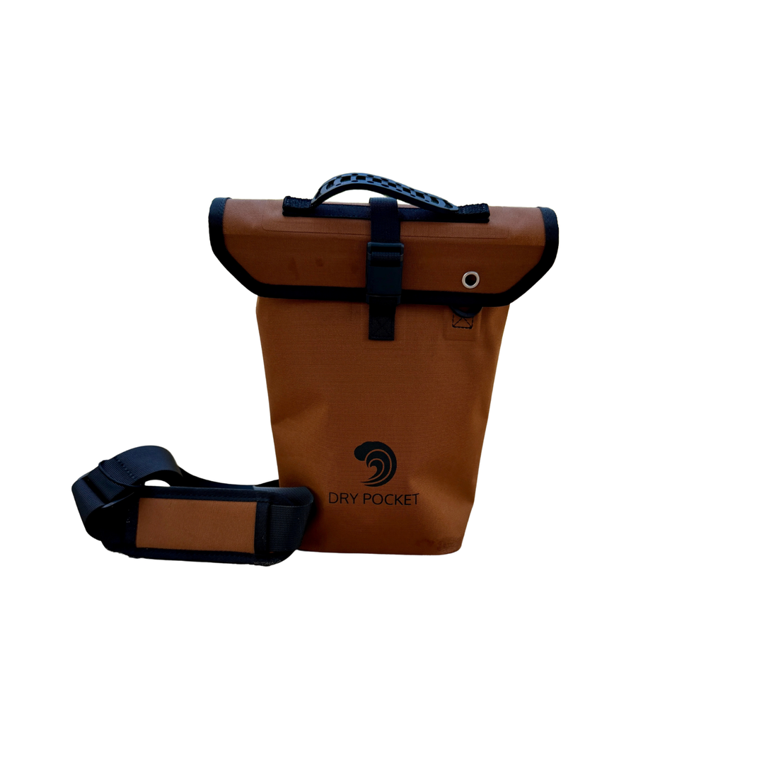 Dry Pocket coyote brown ammo / shell dry bag for hunting or a 4-liter dry bag for electronics for boating 