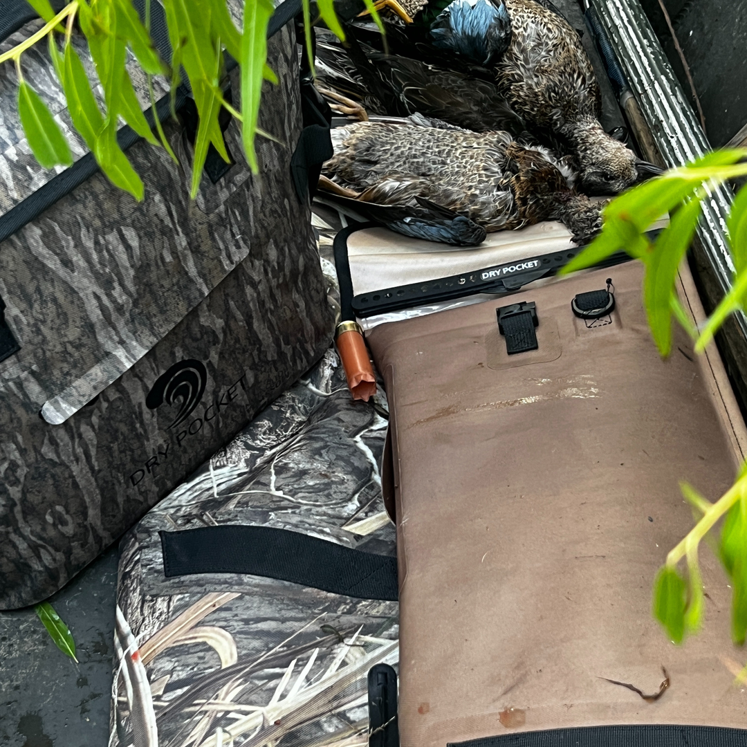 Dry Pocket coyote brown waterproof floating shotgun bag