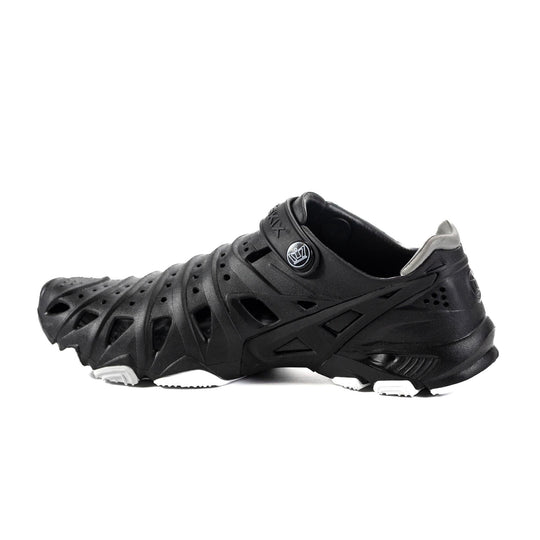 2.0 Closed Toe Water Shoes for Big Kids