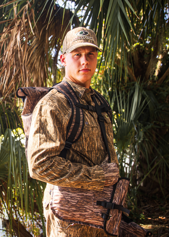 Dry Pocket, Dry Pocket Apparel, Mossy Oak, Gun Bag, Pistol Bag, Dry Bag, Waterproof Bag, Gun Case, Pistol Case, Ammo Bag, Tackle Bag, Wading Bag, Fishing Bag, Hunting Bag, Hiking Bag, Camping Bag, Boating Bag, Floating Pistol Bag, Floating gun Bag, Waterproof Wading Bag, Waterproof Ammo Bag,