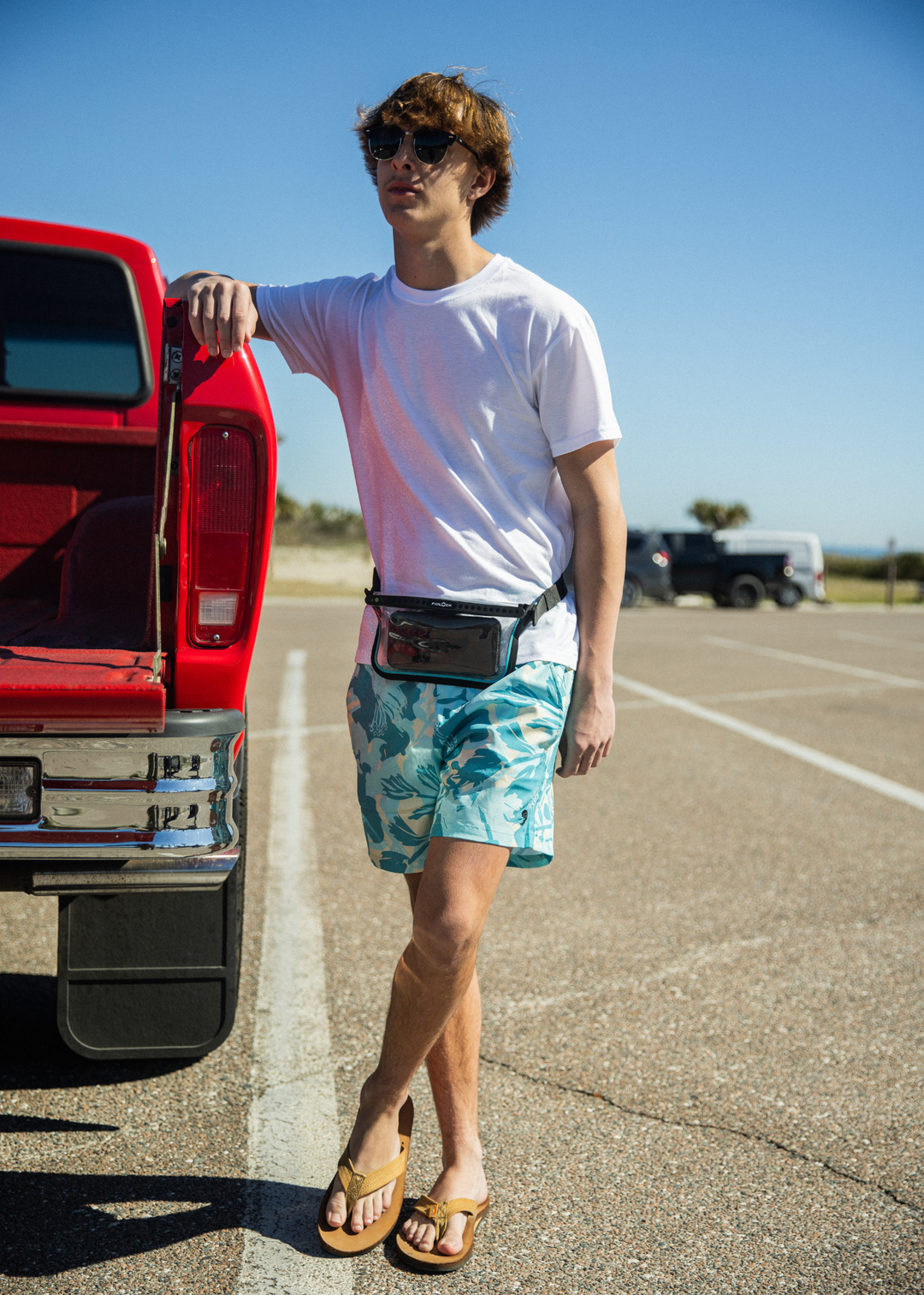 Dry Pocket, Dry Pocket Apparel, Sling Bag, Fanny Pack, Fidlock Sling Bag, Hermetic Sling bag, Waterproof Bag, Dry Bag, Waterproof fanny pack, waterproof sling bag. 