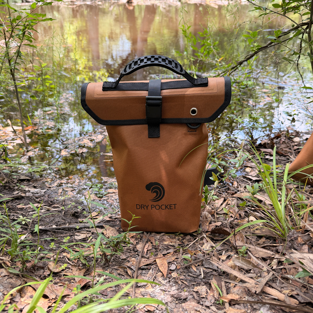 Dry Pocket magnetic auto-sealing waterproof scent proof and floating shell bag or boating dry bag 