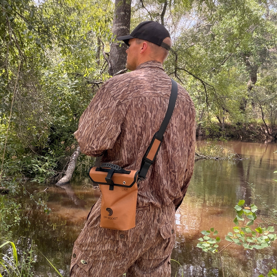 Dry Pocket magnetic auto-sealing waterproof scent proof and floating shell bag or boating dry bag 