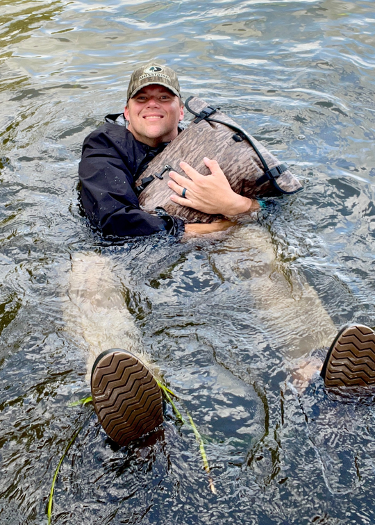 Dry Pocket, Dry Pocket Apparel, Mossy Oak, Mossy Oak New Bottomland Camo, Dry Bag, Backpack Dry bag, Waterproof bag, hunting bag, scent proof bag, waterproof backpack, floating waterproof bag, fishing bag, tackle bag,