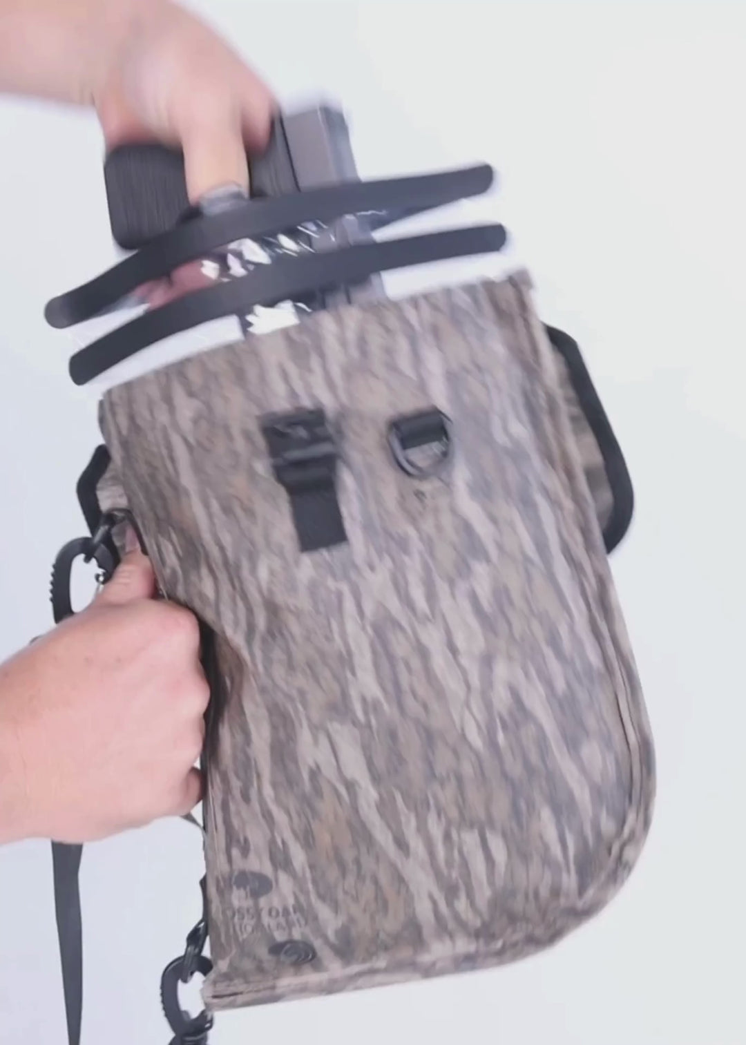 Dry Pocket, Dry Pocket Apparel, Mossy Oak, Gun Bag, Pistol Bag, Dry Bag, Waterproof Bag, Gun Case, Pistol Case, Ammo Bag, Tackle Bag, Wading Bag, Fishing Bag, Hunting Bag, Hiking Bag, Camping Bag, Boating Bag, Floating Pistol Bag, Floating gun Bag, Waterproof Wading Bag, Waterproof Ammo Bag,